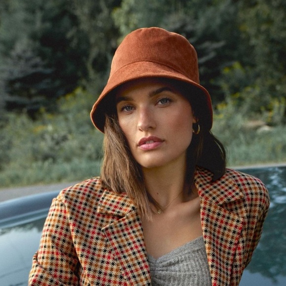 Anthropologie Accessories - Anthropologie Corduruy velvet Bronze Bucket Hat NWT Tan Brown Copper 90s Y2K